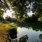 Au Bord De La Charente