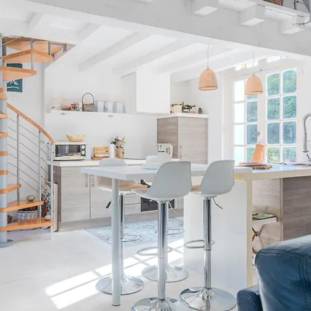 Dom wakacyjny Au Bord De La Charente Jarnac