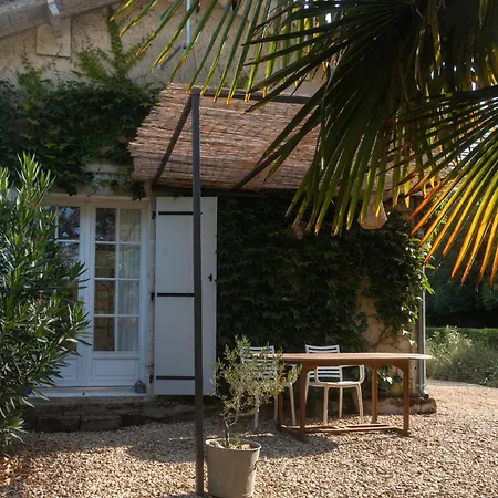 別荘 Au Bord De La Charente